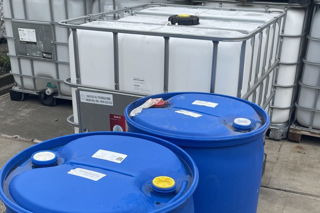 Inzameling IBC’s en lege kunststofvaten